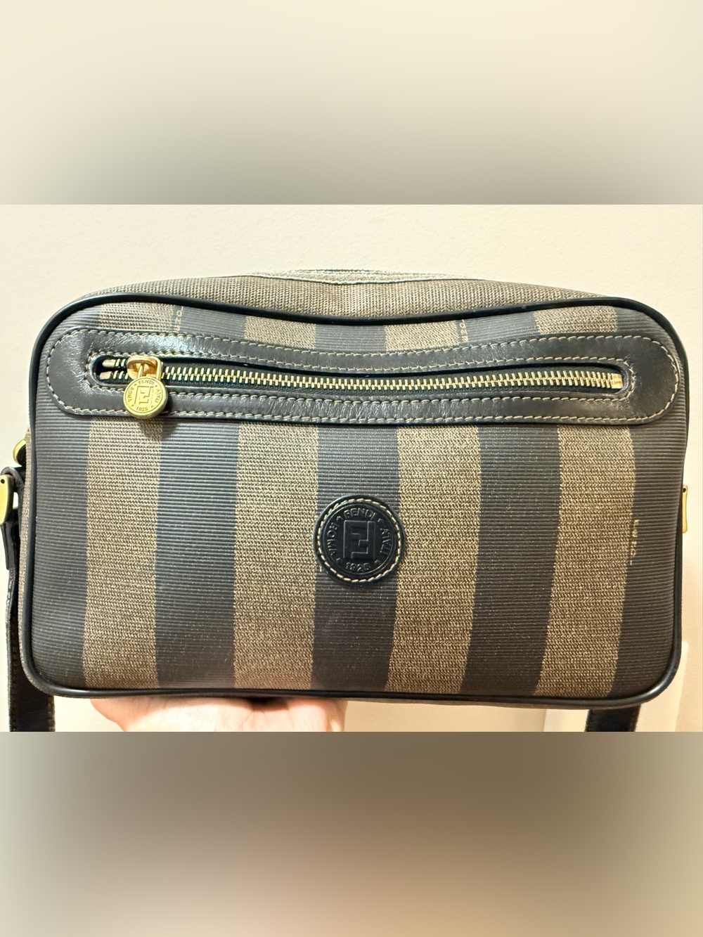 *Vintage* Authentic Fendi - Pequin Crossbody Bag w/ COA
